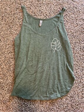 Green Leaf Pocket Tank Top - Brand: